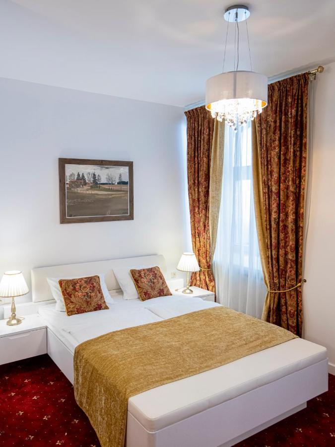 Gutenbergs 4* Рига